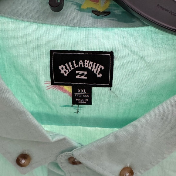 Billabong summer shirt - Picture 3 of 3